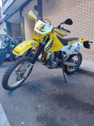 Suzuki DR-Z 400E Enduro