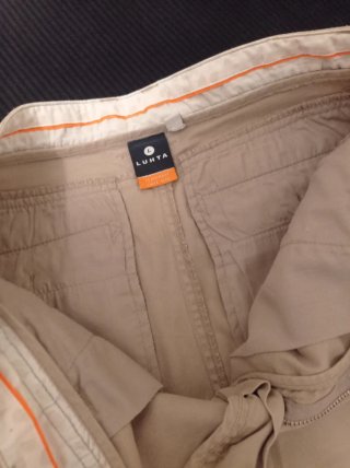 Pantalón corto Luhta beige