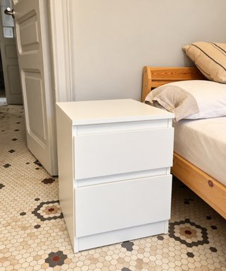 Mesa de noche MALM Ikea blanca