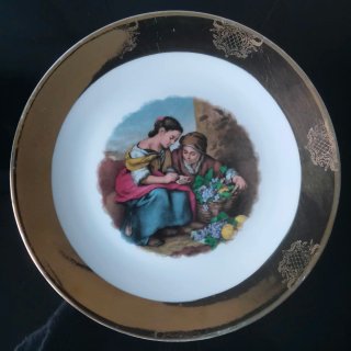 Plato de Porcelana "Sanbo' Escena Vendimiadores