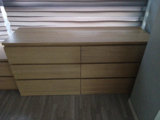 Cómoda de madera