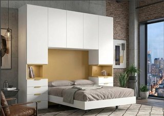 Dormitorio puente de matrimonio con armarios