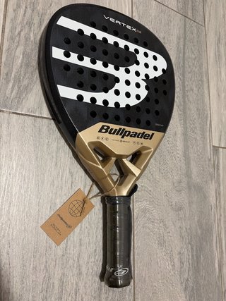 Pala de Pádel Bullpadel Vertex 02