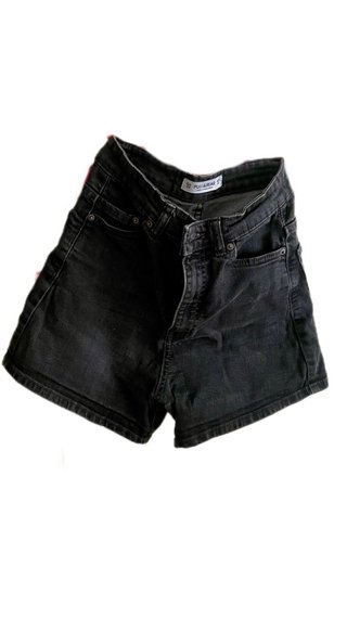 Short vaquero negro Pull&Bear