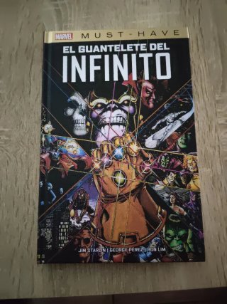 EL GUANTELETE DEL INFINITO MARVEL MUST HAVE