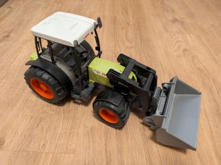 Tractor de Juguete Claas con Pala