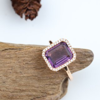 Anillo de Amatista y Diamantes en Oro Rosa 18K