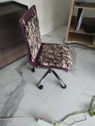 Silla de estudio con cojines