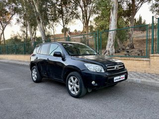 Toyota RAV4 2.2D4D 4X4