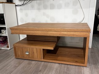 Mesa de centro de madera