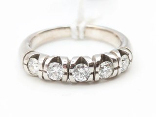 Anillo Cinquillo de Diamantes y Oro 18k