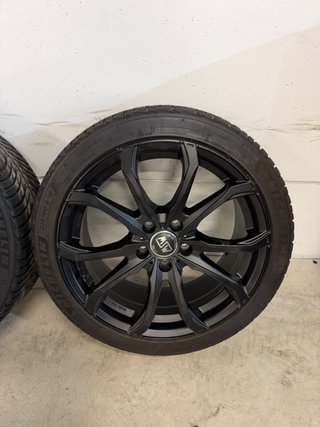 Llantas MZW para Volkswagen 18 + Michelin al 60%!!