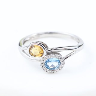 Anillo de Oro Blanco con Diamantes y Gemas