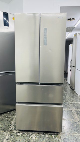 Nevera Svan de acero inoxidable