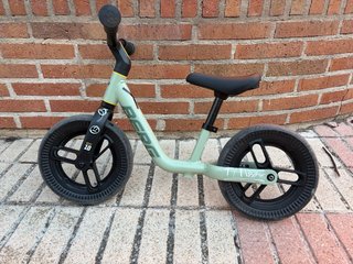 Bicicleta de equilibrio Berg Biky