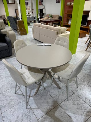 Conjunto de Mesa Redonda y 4 Sillas