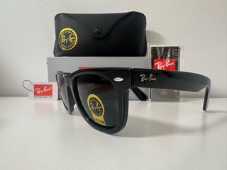 Ocasion! Gafas de sol Ray Ban wayfarer negras