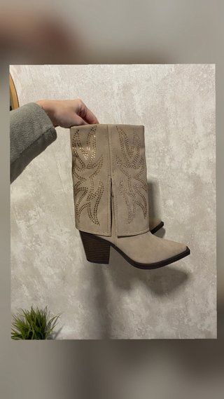 Botas talla 39 Polaina Beige nuevas!!