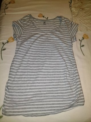 Camiseta premamá H&M rayas gris y blanca