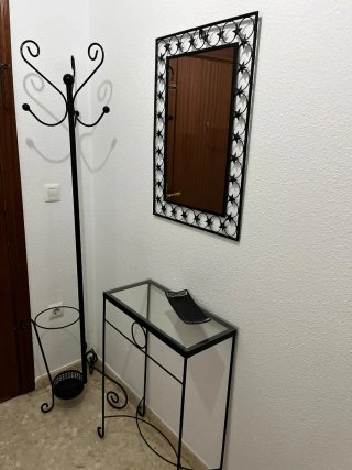 Set Recibidor: Espejo, Perchero y Consola