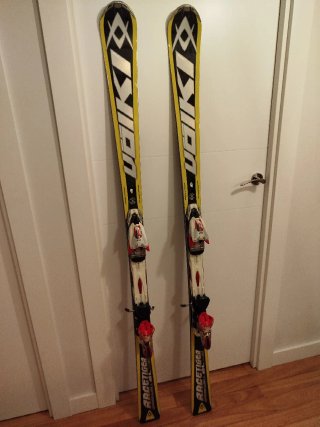 Esquís Volki Racetiger Speedwall SL 165