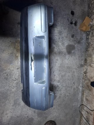Paragolpes Trasero Volkswagen Golf IV
