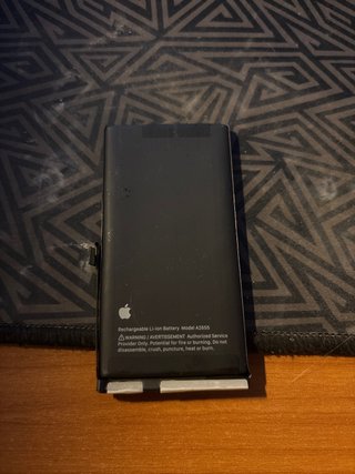 Batería para iPhone 13 63%