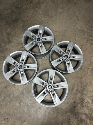 Llantas Seat 17”