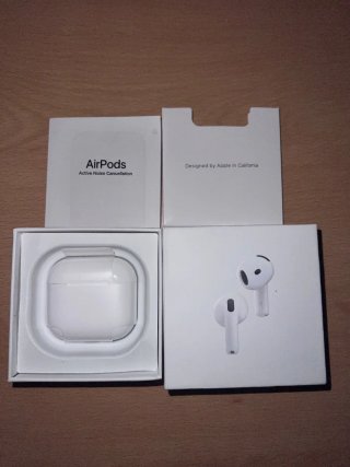 Apple AirPods 4 con Cancelación Activa