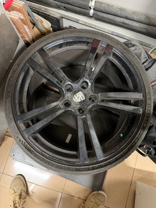 Llantas con neumáticos para Porsche Panamera