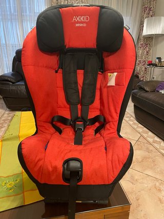 Silla de coche Axkid Minikid a contramarcha