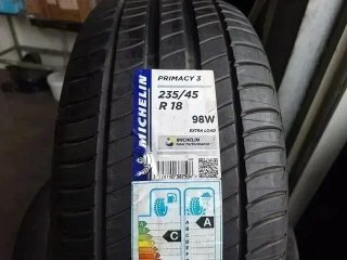 235 45 R18 98W Michelin - 1 neumático km.0