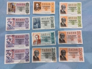 Lote de 11 Décimos de Lotería Nacional (1981)