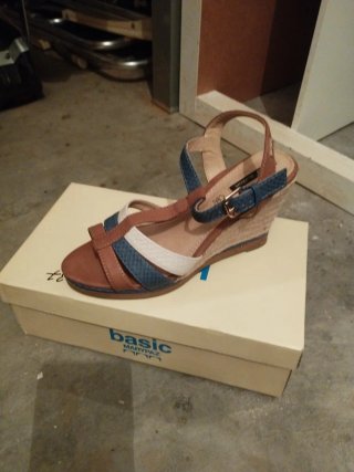 Sandalias de cuña multicolor
