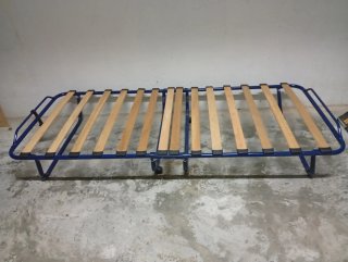 Cama Plegable con Somier de Láminas