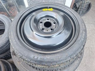Toyota Corolla moderno - Rueda de galleta