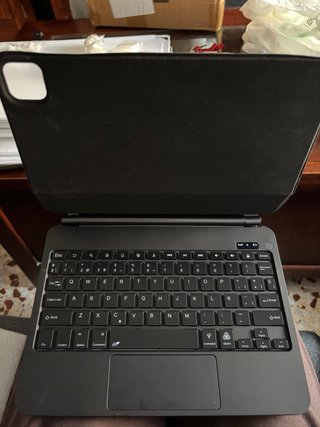 Funda con Teclado para iPad 11 pulgadas