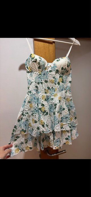Vestido con estampado floral