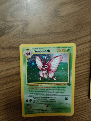Carta Pokémon Venomoth Holo