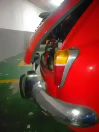 Soporte capó refrigeración Seat 600