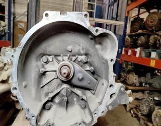 Mitsubishi 40372 4407n m011s5a000 me580806 caja