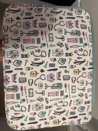 Funda para portátil Enfermera en apuros