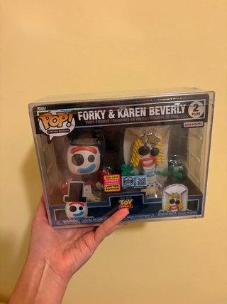 Funko Pop! Forky & Karen Beverly Toy Story