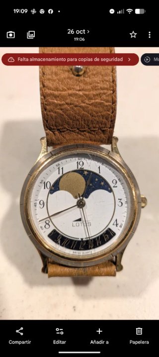 Reloj Lotus con fase lunar