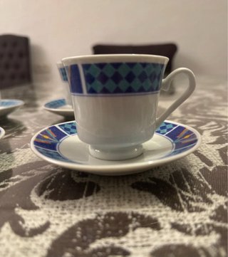 Juego de tazas de porcelana
