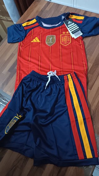 Equipación de la Seleccion Española para niños