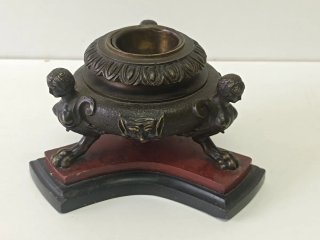 Tintero Antiguo de Bronce