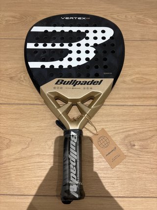 Pala de Pádel Bullpadel Vertex 02
