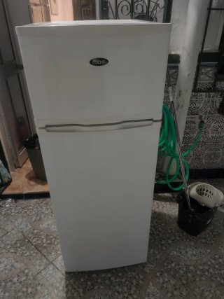 Frigorífico Cobal Blanco