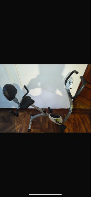 Bicicleta estática plegable Tecnovita by BH